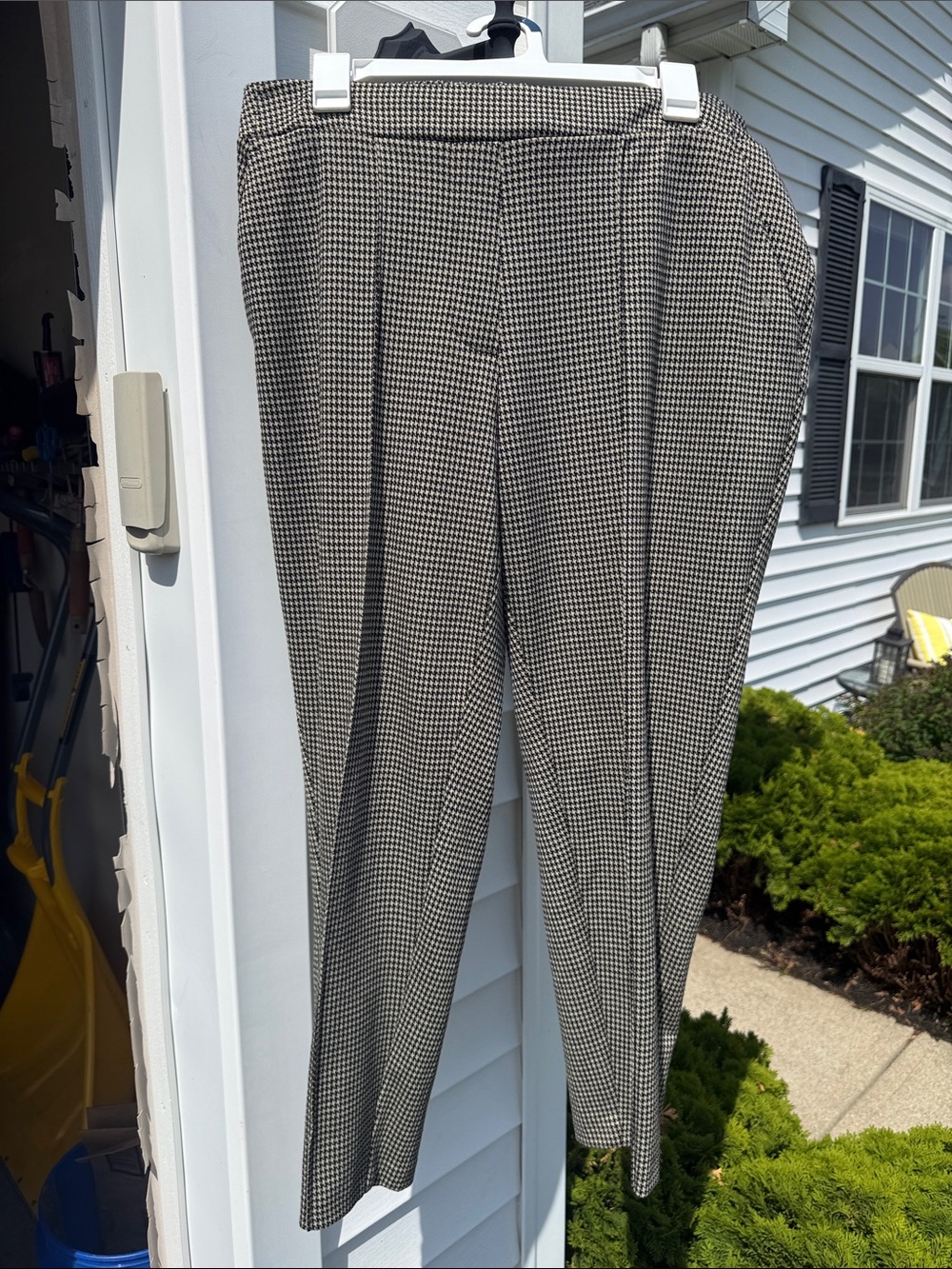 Nine West Black and White Houndstooth Dress Pants